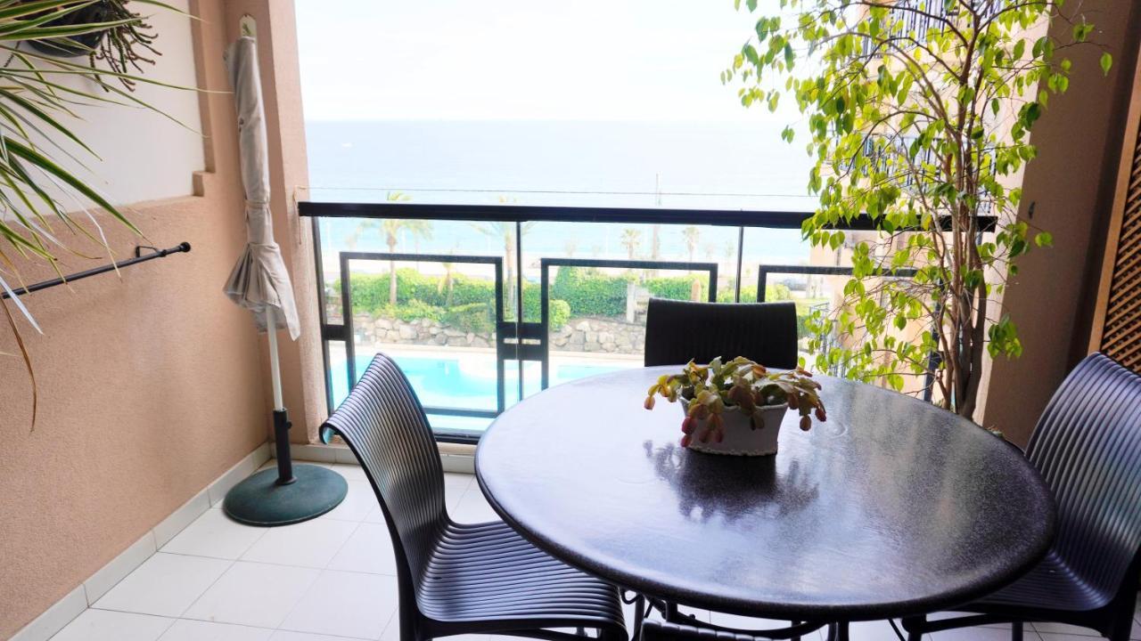 Appartement 556, Vue Mer Et Piscine By Palmazur Vacances 戛纳 外观 照片
