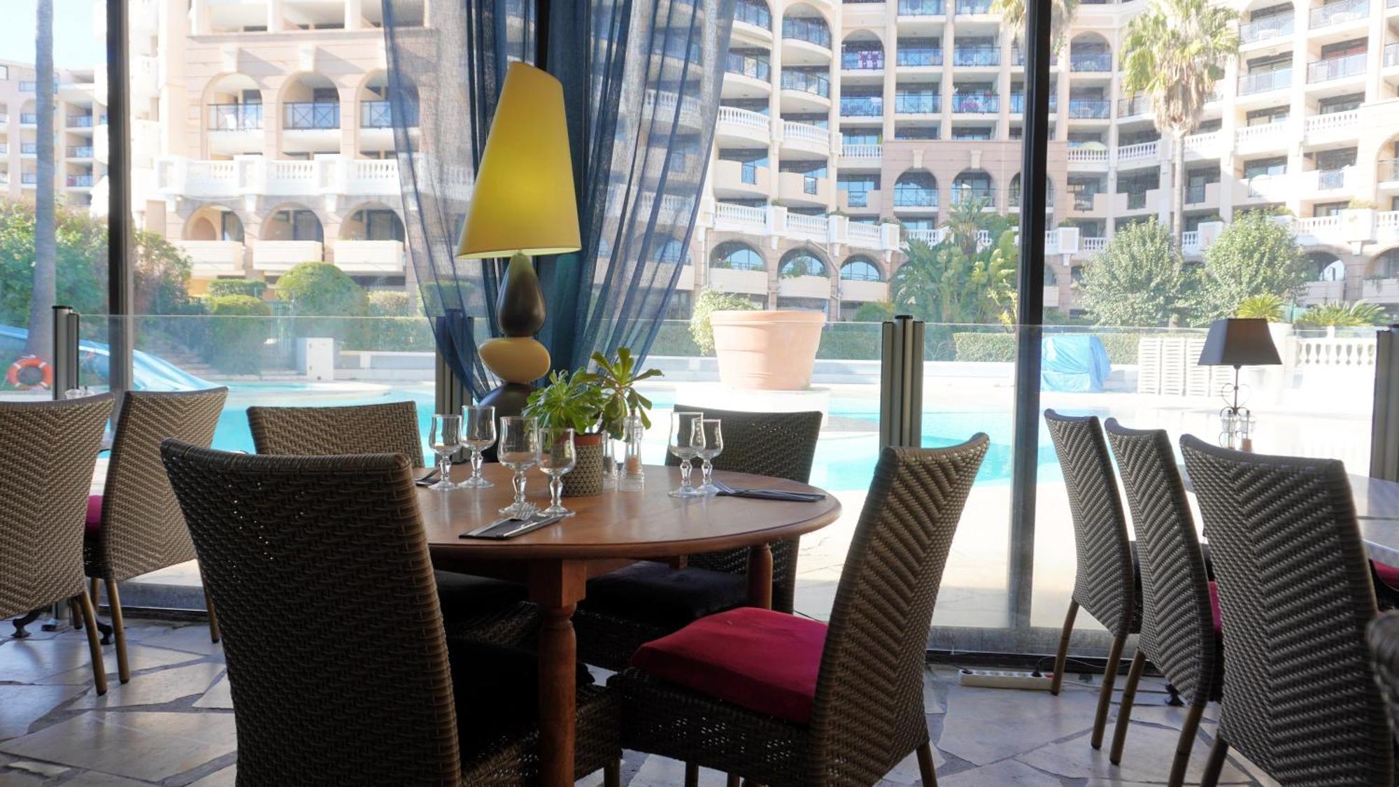 Appartement 556, Vue Mer Et Piscine By Palmazur Vacances 戛纳 外观 照片