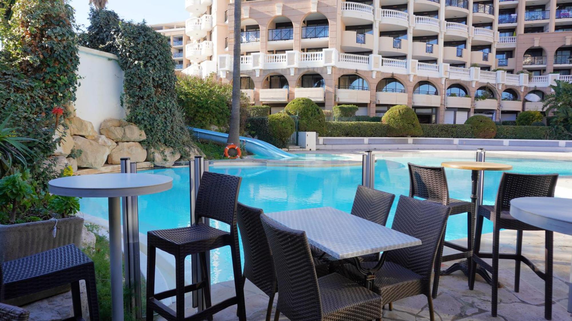 Appartement 556, Vue Mer Et Piscine By Palmazur Vacances 戛纳 外观 照片